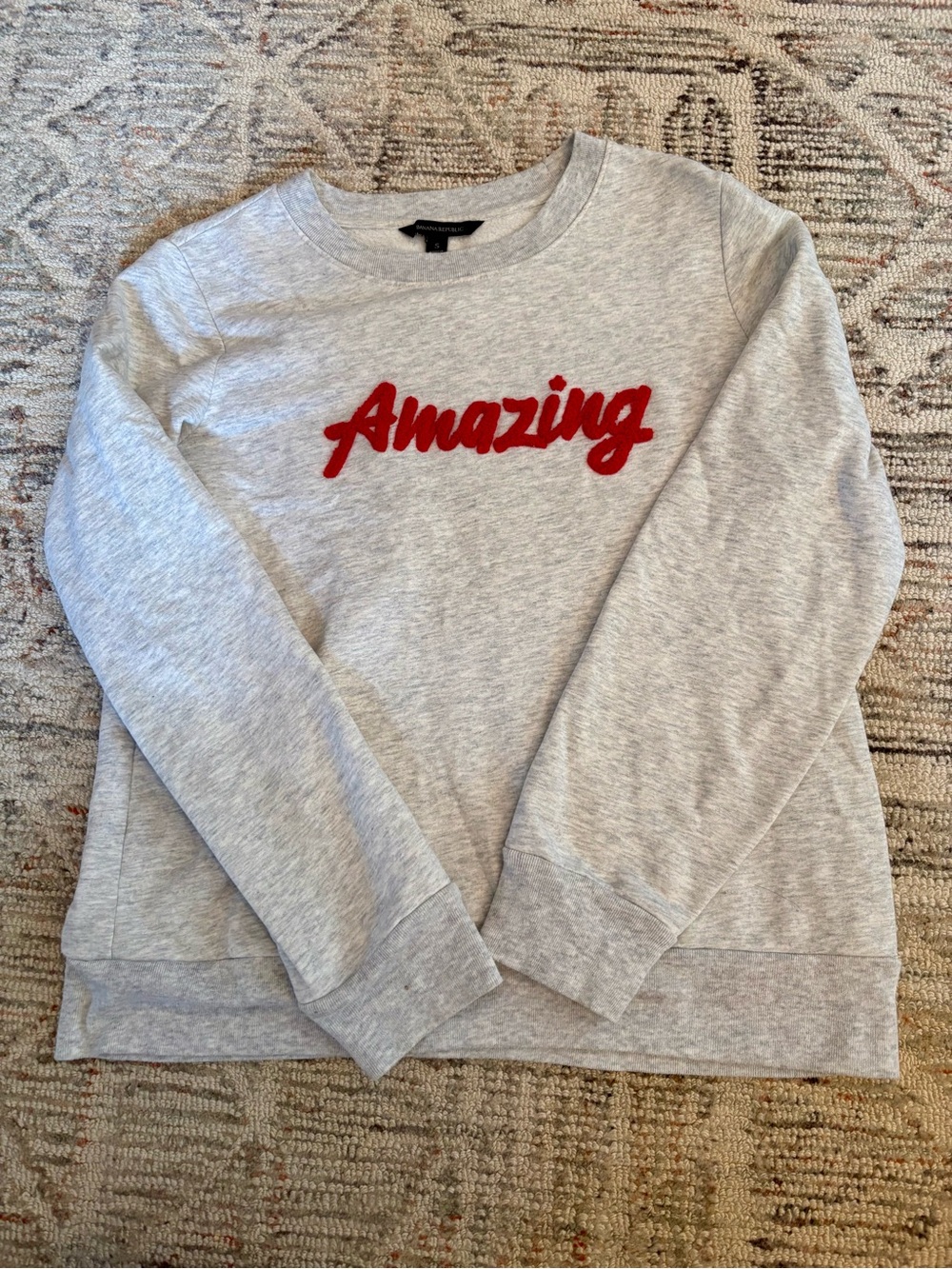 Banana Republic Light Gray Crewneck Sweatshirt